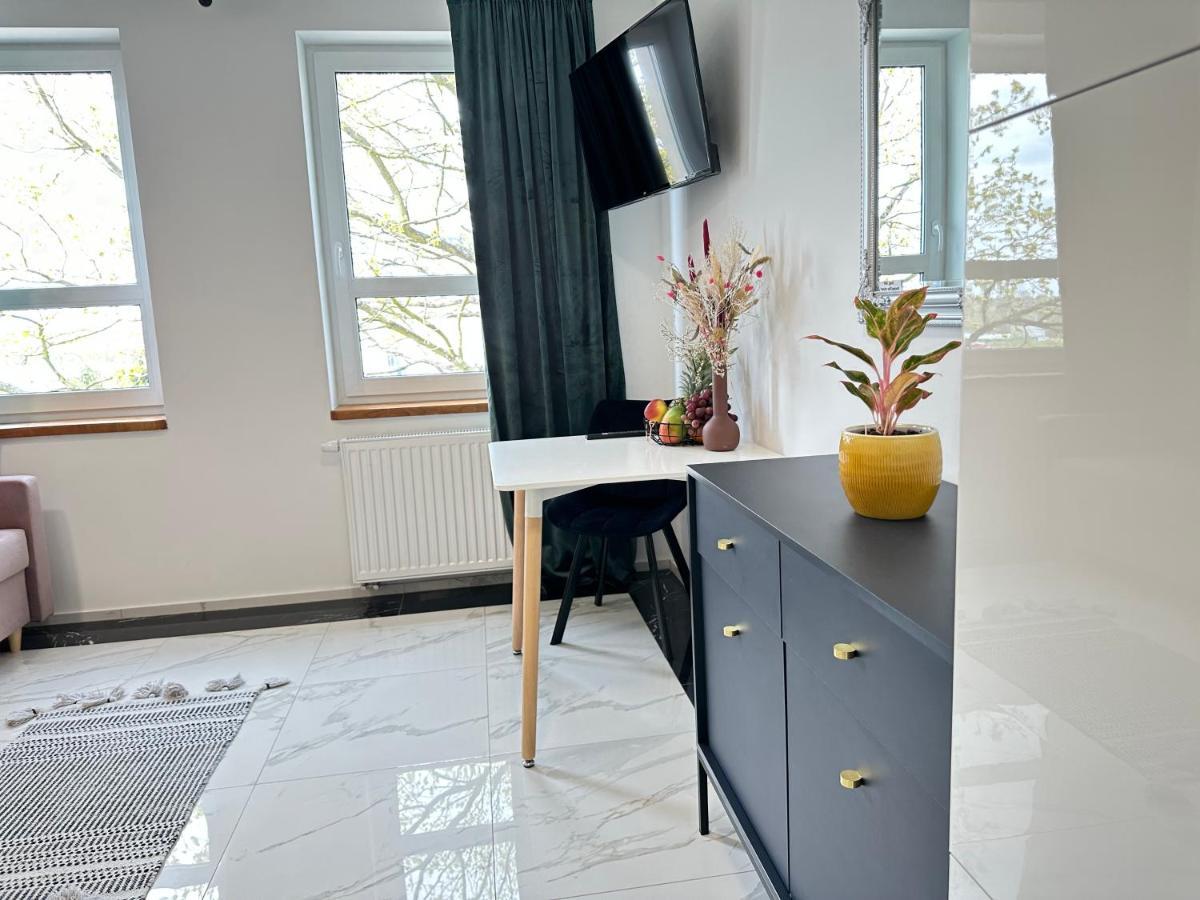Moveen! Wynajem Apartamentow We Wroclawiu! 10 Minut Od Centrum Exterior foto