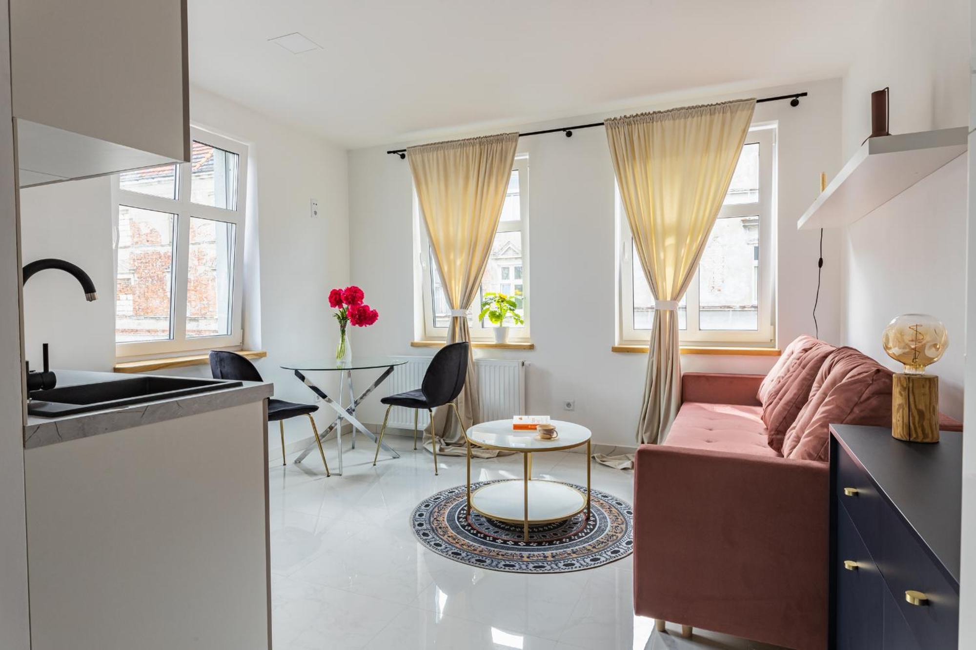 Moveen! Wynajem Apartamentow We Wroclawiu! 10 Minut Od Centrum Exterior foto