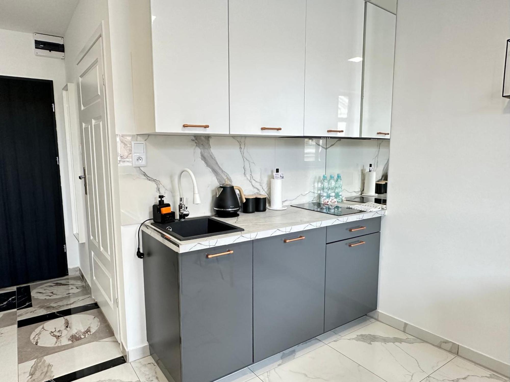 Moveen! Wynajem Apartamentow We Wroclawiu! 10 Minut Od Centrum Exterior foto