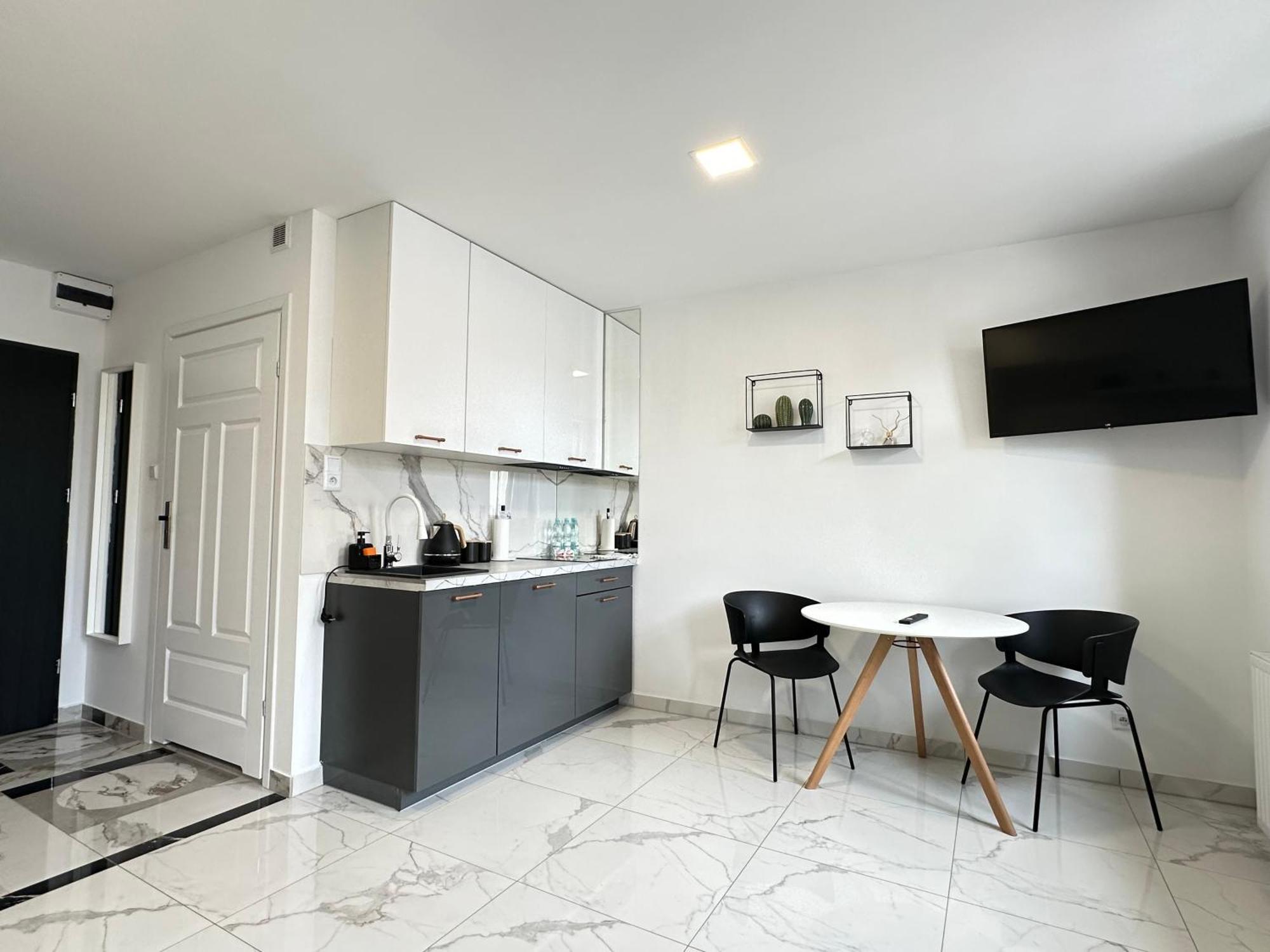 Moveen! Wynajem Apartamentow We Wroclawiu! 10 Minut Od Centrum Exterior foto