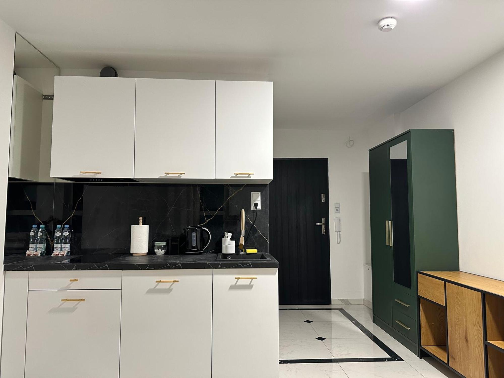 Moveen! Wynajem Apartamentow We Wroclawiu! 10 Minut Od Centrum Exterior foto